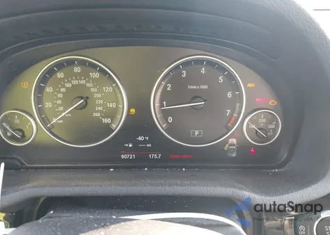 2017 BMW X3 xDrive28I z USA, uszkodzony, nr VIN 5UXWX9C31H0T21572